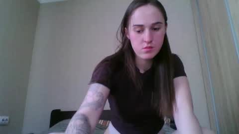 Eliza online show from May 5, 7:22 am