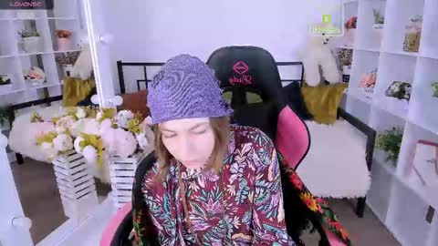 elma_lily online show from October 15, 5:32 am