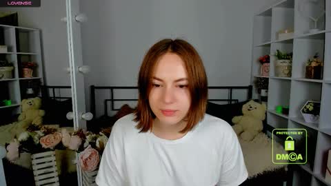 elma_lily online show from November 12, 7:17 am