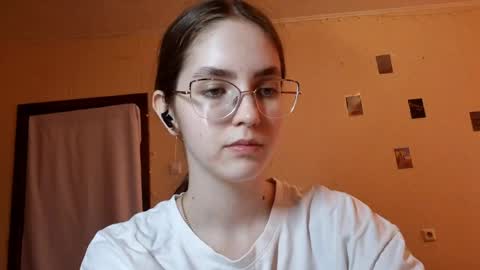 Kate online show from May 18, 10:21 am