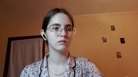 Kate online show from May 6, 7:23 am