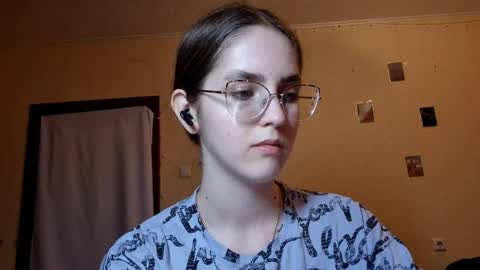 Kate online show from May 22, 2:37 pm