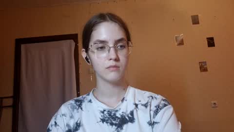 Kate online show from May 20, 2:36 pm