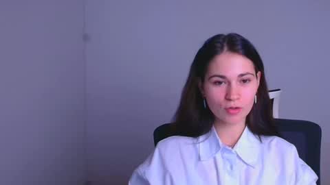Elsa online show from January 4, 7:23 pm