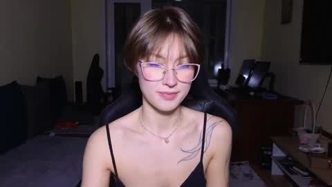 elsaangel online show from February 21, 1:23 pm