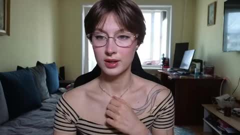 elsaangel online show from April 19, 4:23 am