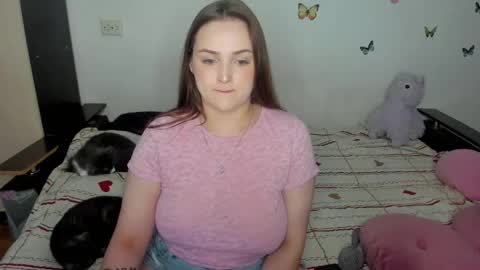Elsa online show from May 24, 8:19 pm