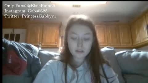 Elsie Rain online show from December 18, 2:16 am