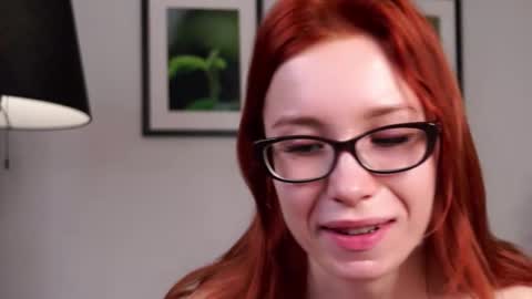 Sophie online show from September 26, 1:14 am