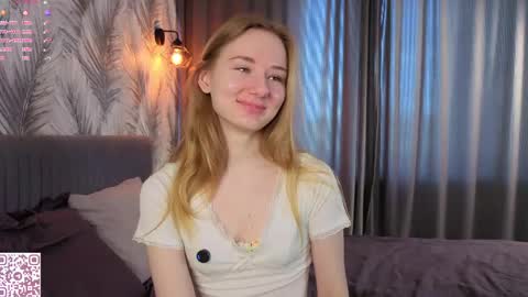 Elvina online show from May 9, 4:58 am