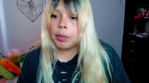 Ely online show from October 10, 8:36 pm