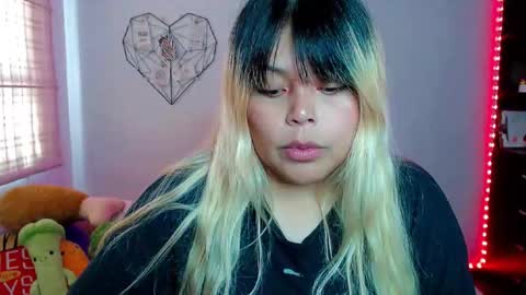 Ely online show from December 15, 9:42 pm