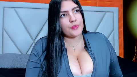 ema_grey1 online show from April 13, 6:30 pm