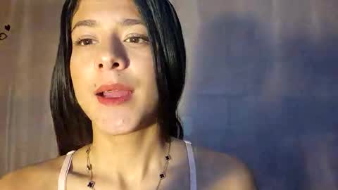 Emalu online show from April 12, 1:52 am