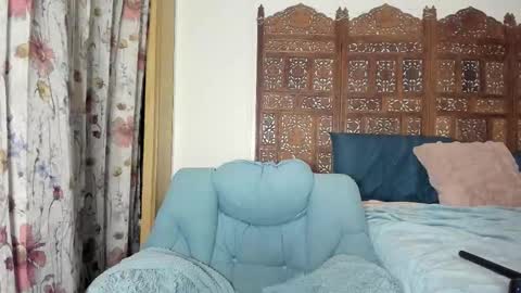 Ember Pheonixxx online show from November 1, 2:05 am