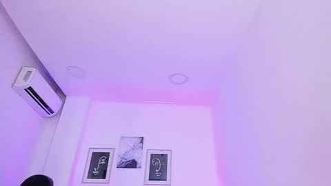 emelie_89 online show from January 23, 11:26 am