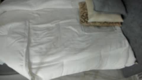 emelie_89 online show from May 15, 12:08 pm