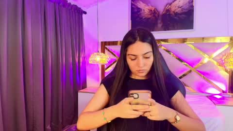 Emily  online show from May 17, 7:51 am