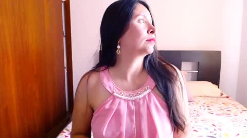 emely_sexx online show from December 3, 4:06 pm