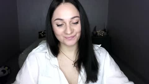 Emely online show from March 7, 1:09 am