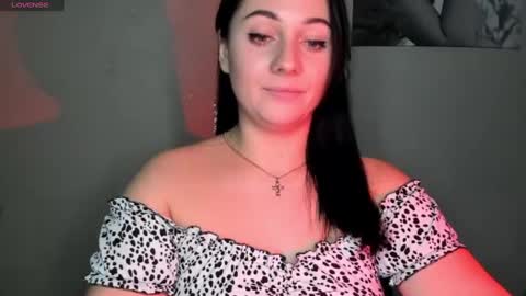 Emely online show from December 3, 12:33 am