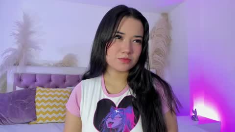Emy online show from February 18, 7:43 pm