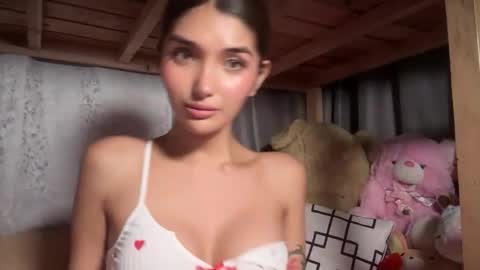 Emerald online show from October 13, 1:19 am