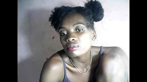 Emerence9794 online show from April 5, 7:35 pm