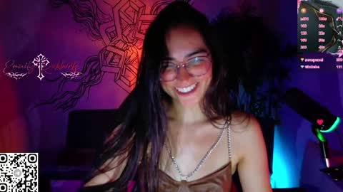 Emmily Roberts online show from May 15, 11:18 pm