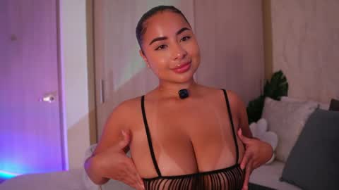    online show from May 19, 9:11 pm