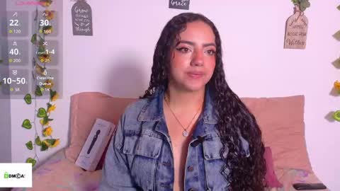 Emily online show from May 25, 11:09 am