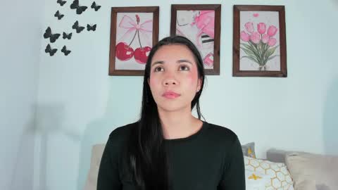 Emily  online show from May 18, 10:05 pm