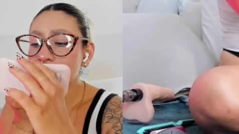 EMILY ROBERTS online show from April 1, 7:11 pm