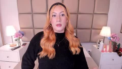 EMILY ROBERTS online show from January 8, 6:41 pm