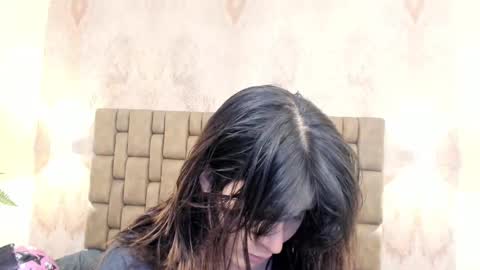    online show from September 30, 12:11 pm