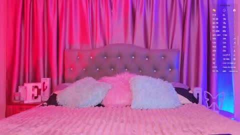Emily online show from May 14, 12:05 am