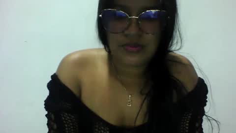 Mariana online show from October 2, 10:59 pm