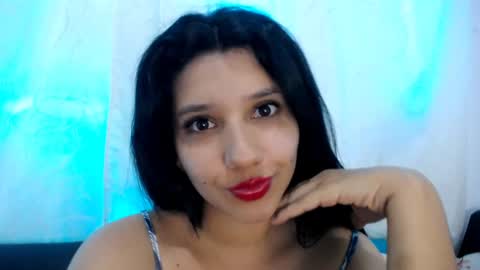 emili riders online show from January 4, 11:38 pm