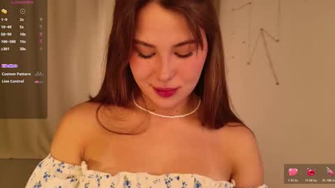 emilia_dream online show from November 24, 6:32 pm