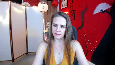 Snapshot of emiliabedy chatting on September 16, 9:28 am Emilia Bedy online show from September 16, 9:28 am
