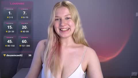 Amili online show from May 23, 2:04 pm