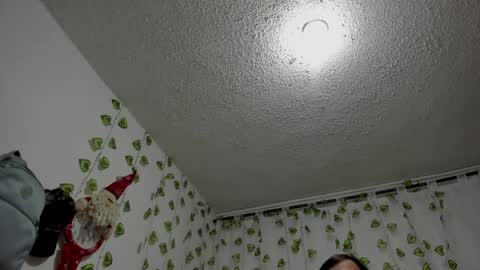 EmiliaRose online show from May 27, 12:24 pm