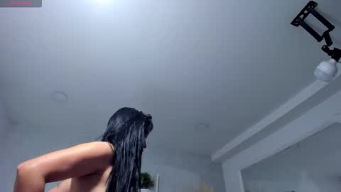 EmiliaRose online show from March 9, 9:29 pm