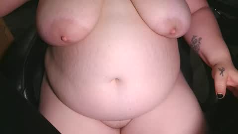 emilie foxx online show from May 25, 2:43 am