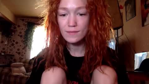 Emi  online show from March 17, 3:54 am