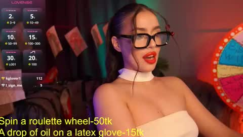  Emiliya  online show from September 20, 1:42 pm