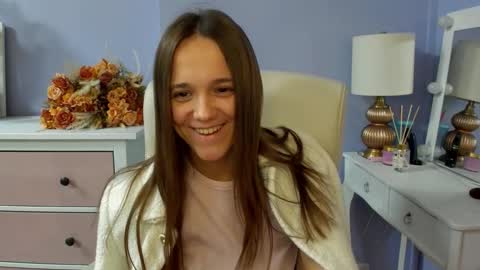 Emilly online show from March 6, 8:20 am