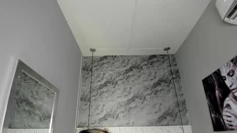 emilly_mell online show from October 25, 11:29 am