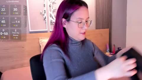 Emily online show from December 23, 4:38 am