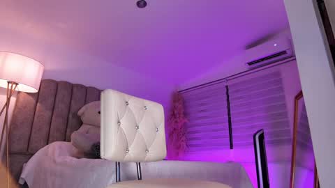  emily valentina     online show from March 29, 2:21 am